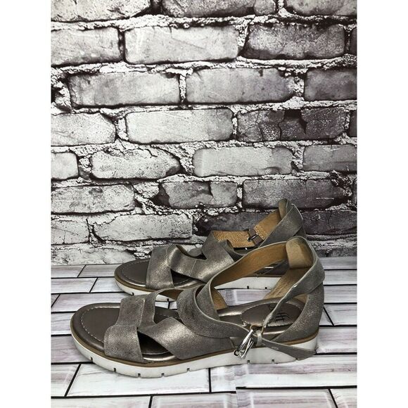 Sofft Maribel Pewter Leather Buckle Strappy Wedge Sandals Women’s Sz 10M US/42EU - Picture 10 of 16